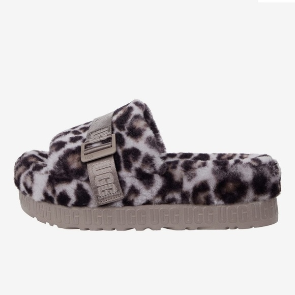 NWT UGG Women’s Fluffita Panther Print Slipper - Size 6 PRICE IS FIRM - Picture 3 of 4